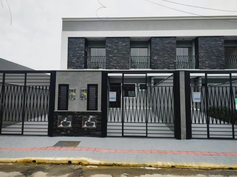 SOBRADOS COM 02 SUÍTES, ÓTIMO ACABAMENTO, FINANCIÁVEL!!! Morretes