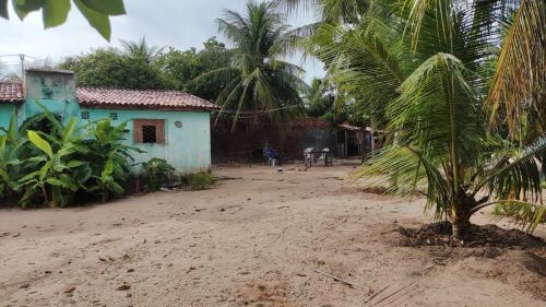 Vendo uma granja na zona norte próximo fábricas guararapes 