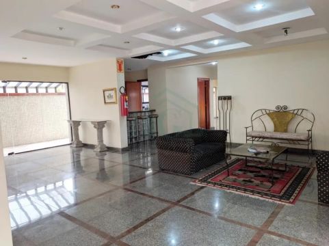 Apartamentos Padrão em Poços de Caldas