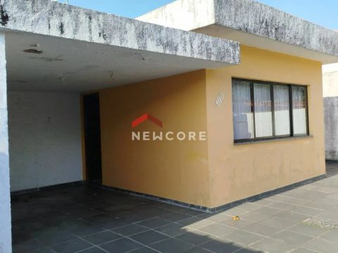 Casa em Rua Silvio Pinto Soares - Flórida - Peruíbe/SP