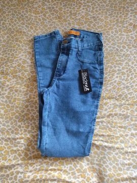Calça jeans 36 NOVA 