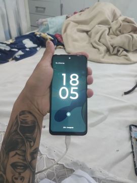 Moto g53 5G com tela nova!!