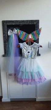 Vestido (fantasia) de Unicórnio 