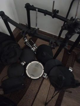 Bateria Eletrônica Roland TD-9