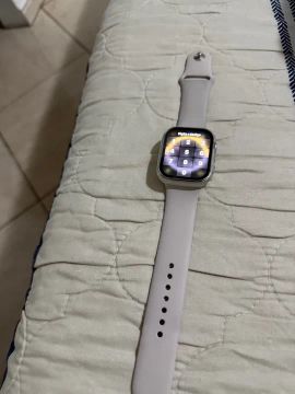 Apple Watch Series 7 Branco - 45mm