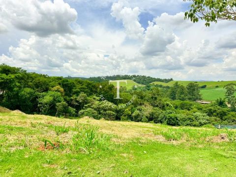 Terreno à venda em condomínio exclusivo em Itatiba-SP, no bairro Dona Carolina com 1.524,0