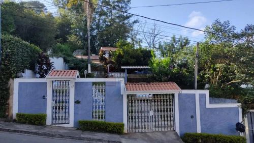Casa térrea estilo chácara 160m2 a.c