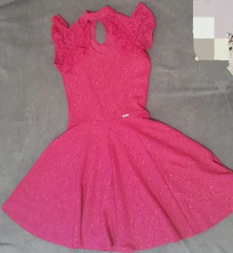 Vestido Rosa de renda