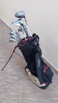 Jogo de Golf Titleist - Completo e em Ótimo Estado!