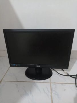 Monitor AOC - 18.5 Polegadas