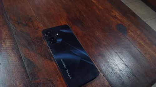 Smartphone infinix hot 30i
