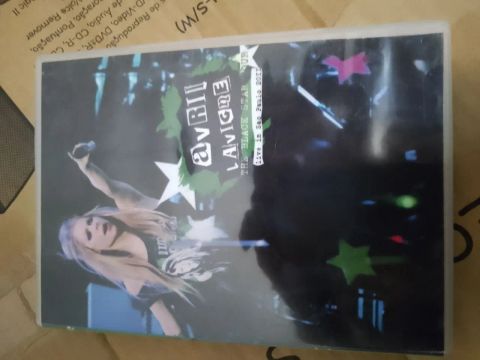 DVD AVRIL LAVIGNE THE BLACK STAR TOUR (SÃO PAULO) 2011 *SEGUNDO DIA SHOW DE SÃO PAULO