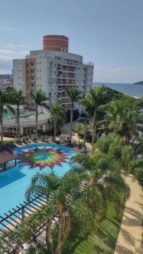 Aluga-se Apartamento Nautilus Home Club Penha SC
