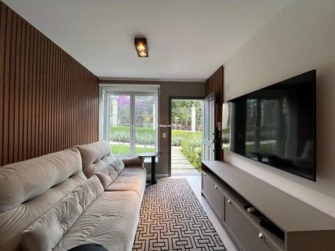 CANELA - Casa Padrão - Vila Suzana