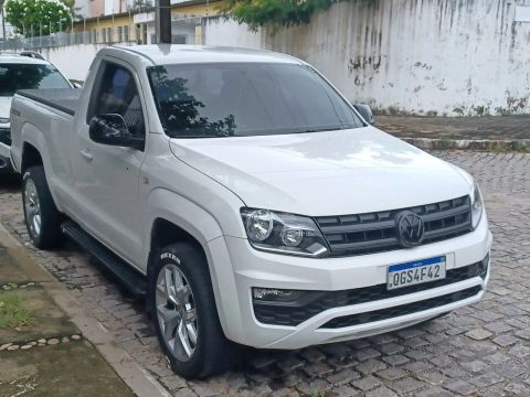 Vendo uma amarok. 