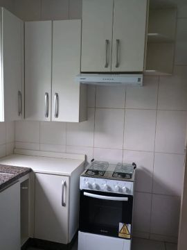 APT0 VILA LARSEN  - TÉRREO - 2 QUARTOS -Semi mobiliado- CONDOMINIO 350,00