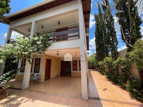 Casa com 6 dormitórios à venda, 236 m² por R$ 1.000.000,00 - Nova Piracicaba - Piracicaba/