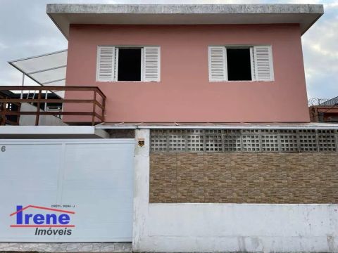 Sobrado com 3 dormitórios para alugar, 122 m² por R$ 5.064,00/mês - Centro - Itanhaém/SP