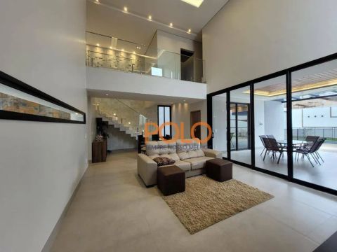 Casa à venda no Condomínio Varanda Sul em Uberlândia
