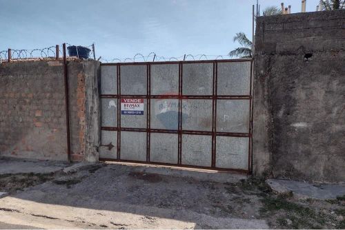 Terreno em Santa Lúcia, Maceió - 240m²