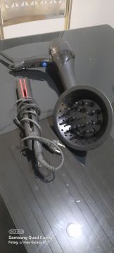 Vendo espelho 1,50x50,uma prancha, um secador, e um difusor de fazer cachos 
