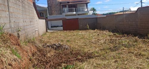 Vende-se 2 terrenos em Varginha