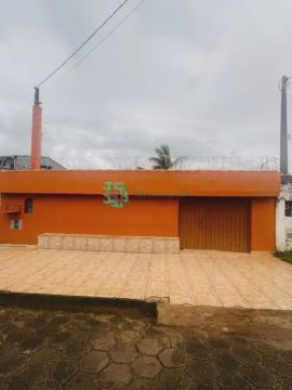 SOBRADÃO EM MONGAGUA