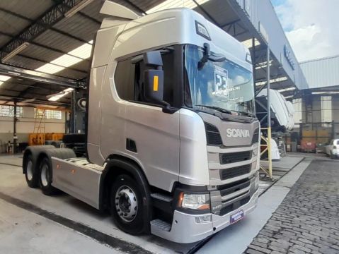 SCANIA R450 A6X2 2022/2023 PACOTE ADAS, PNEUS NOVOS IMPORTADOS, SAIA LATERAL E DEFLETORES,