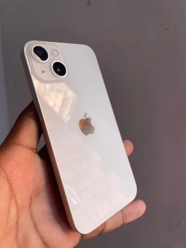 iPhone 13 b