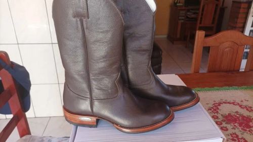Bota texana 39 solado madeirado