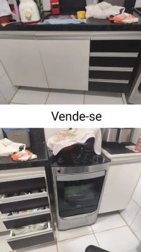 ARMÁRIO PROJETADO DE COZINHA 