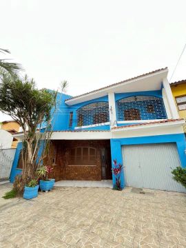 Casas para locação com 9 Dormitório(s) - Morro Santana