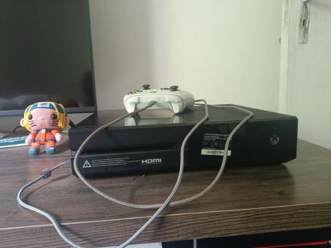 Xbox One - Console de Vídeo Game