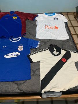 Lote 12 camisa de futebol vários tamanhos times