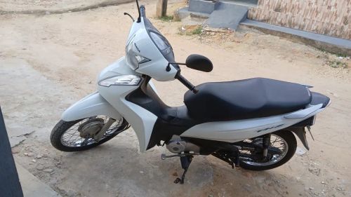 Honda Biz 110 Branca - Ótima Oportunidade!
