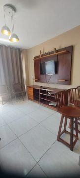 Imóvel para aluguel possui 80 metros quadrados com 2 quartos