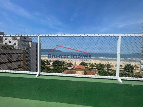Apartamento 2 Quartos Vista para o Mar poucos passos da Praia a Venda