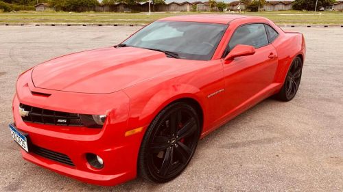 Vendo Camaro Vermelho