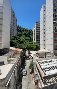 Copacabana 200 metros praia