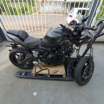 Sucata de moto para retirada de peças Kawasaki Ninja 650 2022