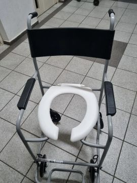 Cadeira de Banho com Rodas - CDS  sem uso particular