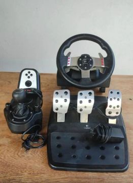Volante Logitech G27 Impecável 
