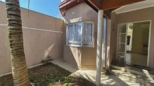 Oportunidade - Casa - Jacareí - Villa Branca - 4 Dormitórios - 263m².