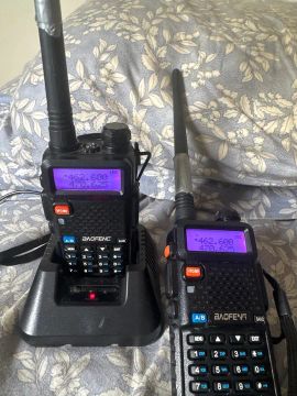 2 rádios HT Baofeng UV-5R