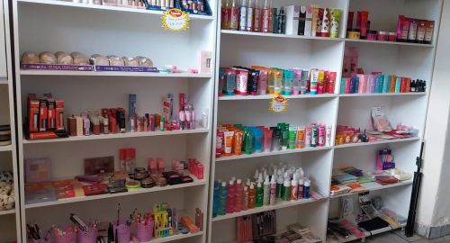 Produtos de maquiagem e skin Care 