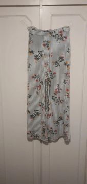 Calça feminina floral listrada