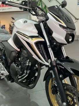FZ 25 ABS 2025/2025 0KM 48 X SEM ENTRADA (ADA)