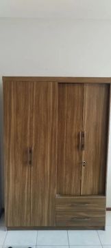Guarda-Roupas 4 Portas com 2 Gavetas