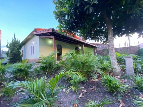 Casa em Rua Constantina do Prado Lacerda - Vila Romar - Peruíbe/SP