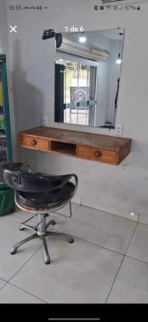 Cadeira de Barbeiro balcão e espelho 